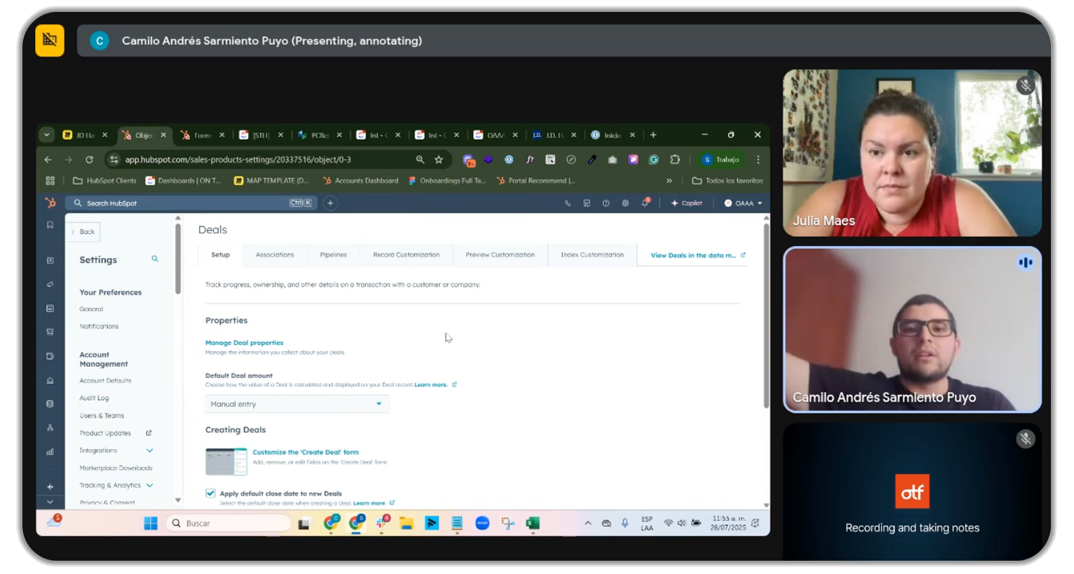 HubSpot CRM deals with the configuration screen during video call training, showing deal properties management and customization settings with two participants—Julia Maes and Camilo Andrés Sarmiento Puyo—in a training or consulting session.